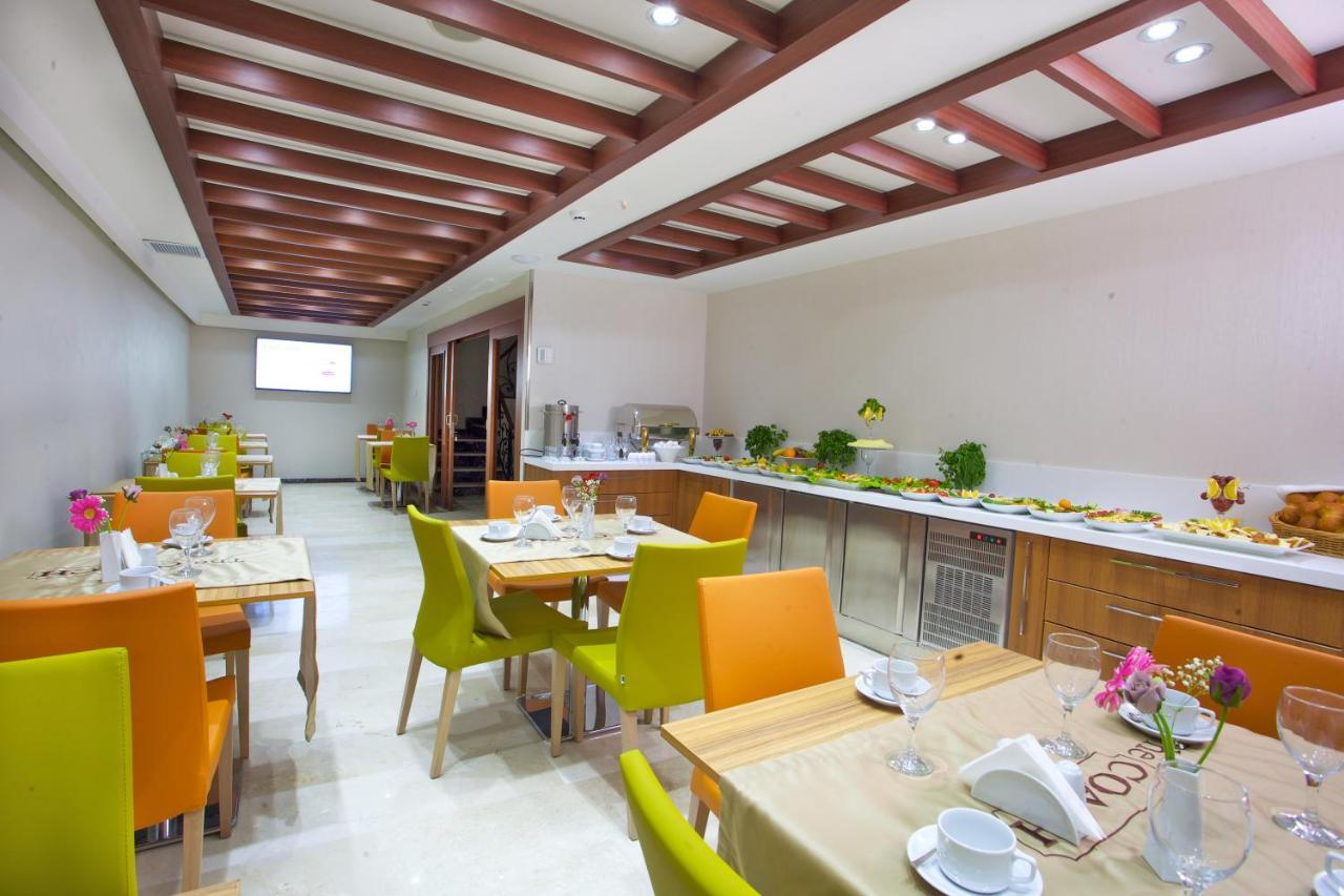 The Coach Hotel Provincia di Provincia di Istanbul Esterno foto